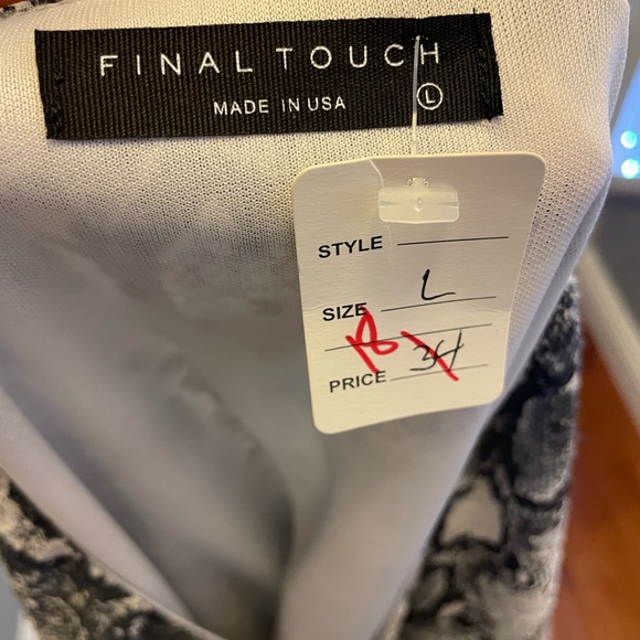 Snake print surplice bubble-hem top NWT - Picture 6 of 6